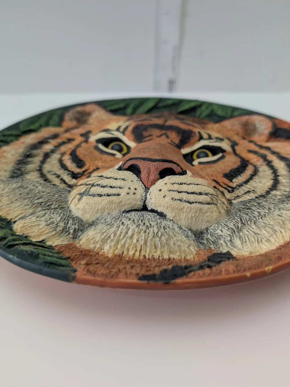 Vtg Franklin Mint Eye of the Tiger 3D Sculptured Collector Plate/Wall Plaque 8.5